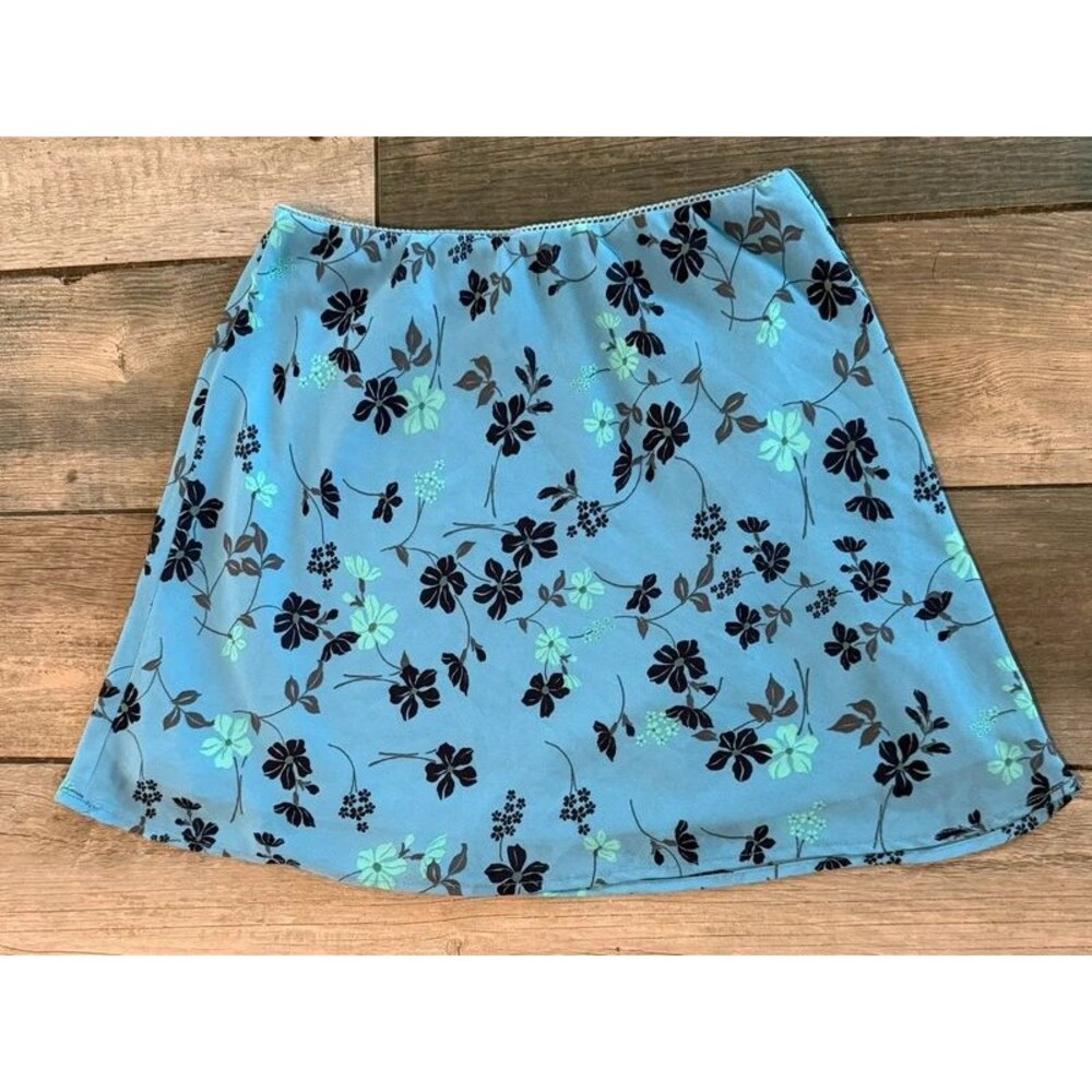Floral Miniskirt with Stretchy Waistband